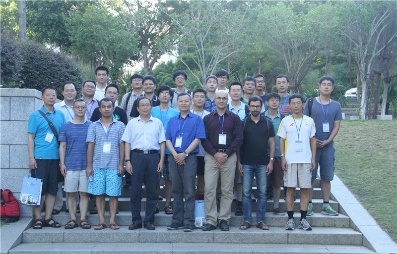 photo_small.jpg photo_small.jpg